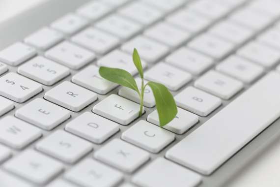 Fundación Universia convoca el Programa gratuito “EcoDigital: Competencias para la Transición Digital y Verde”, impulsado junto a Fundación INCYDE y dirigido a personas en situación de desempleo residentes en la Comunidad de Madrid.